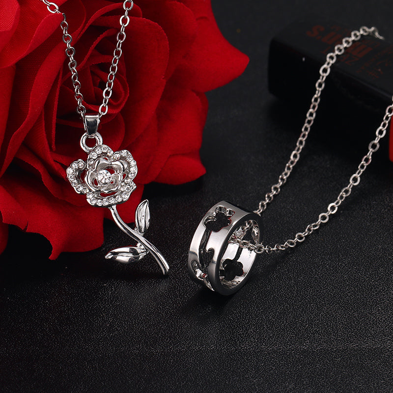 2 Piece Necklace Pendant Set